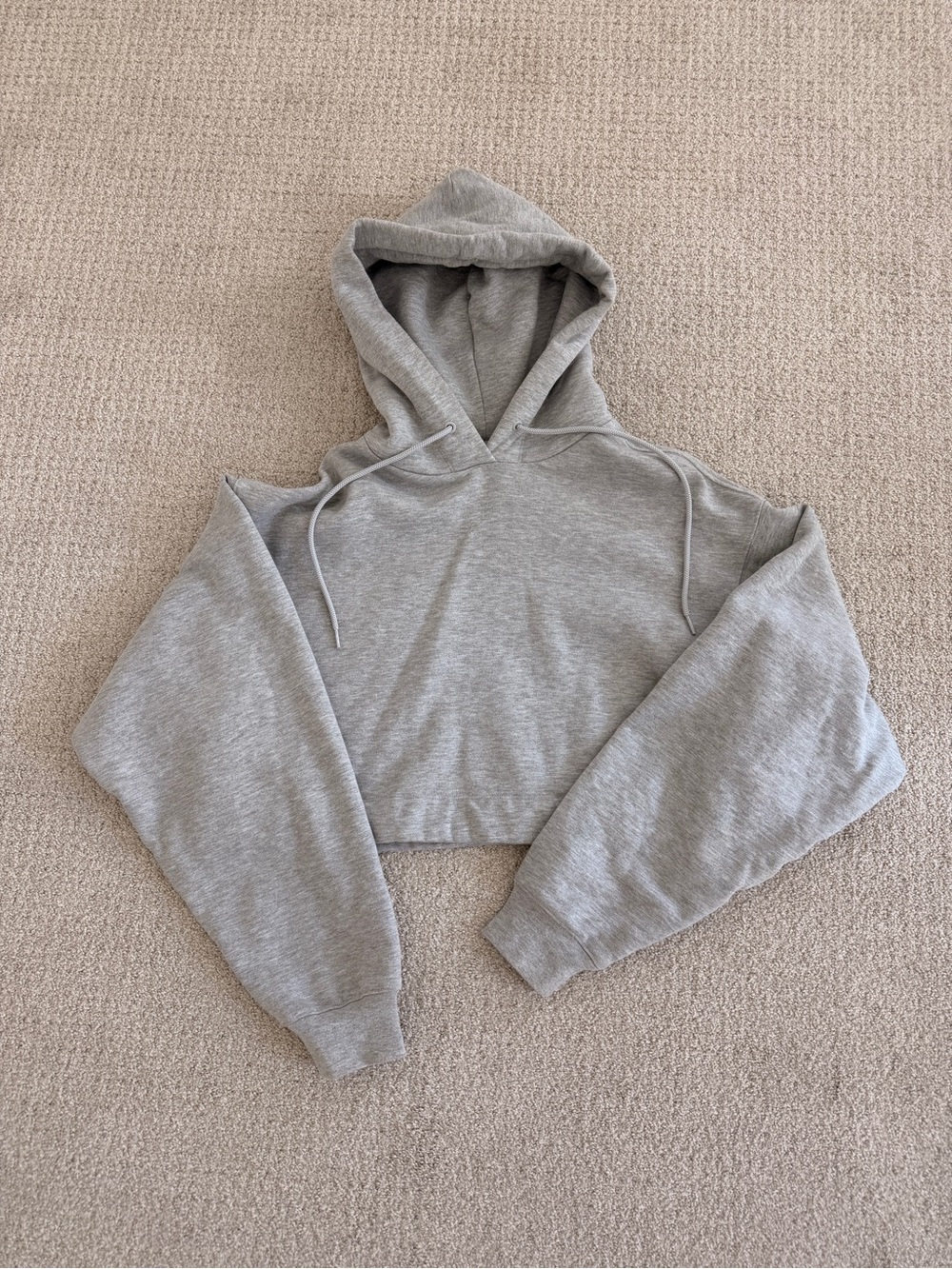 ALO Yoga Cropped Light Gray Hoodie Sweater